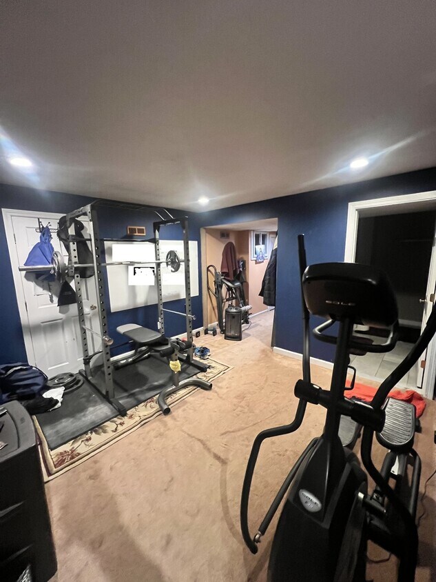 Foto del edificio - 63 Purinton St