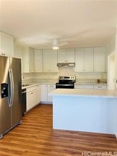 Building Photo - 1381 Ala Aolani St