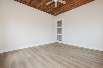 Building Photo - 3407 Garrow St