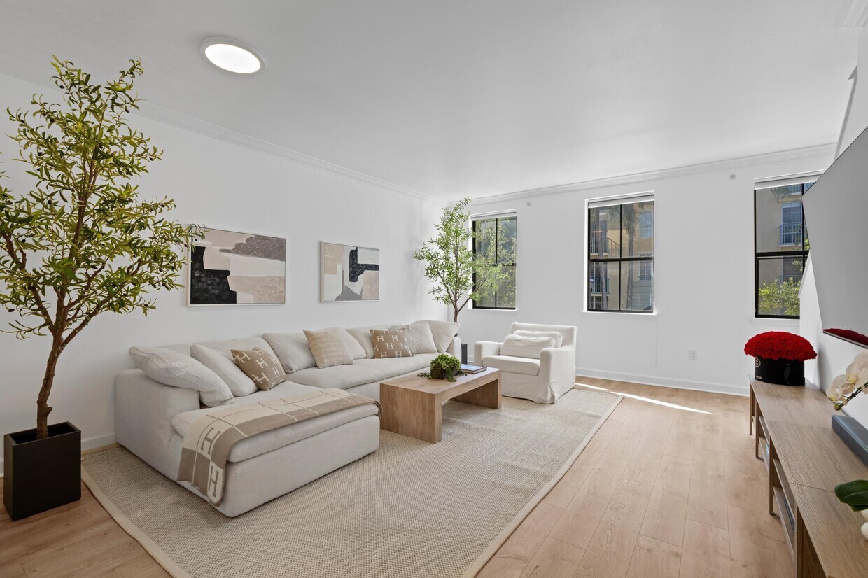 Foto principal - 687 Hibiscus St