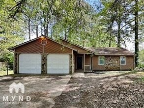 Building Photo - 9274 River Chase Way