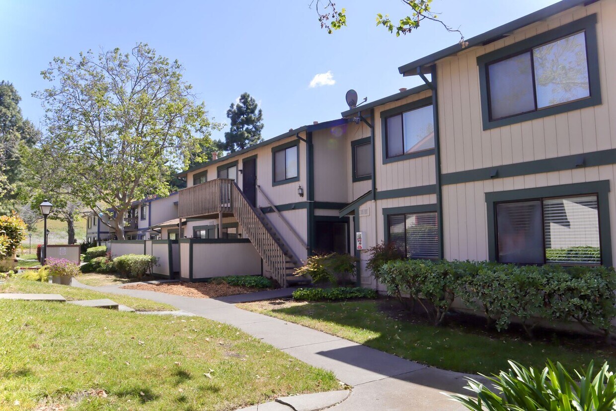 214 Famoso Plaza, Union City, CA 94587 Condo for Rent in Union City