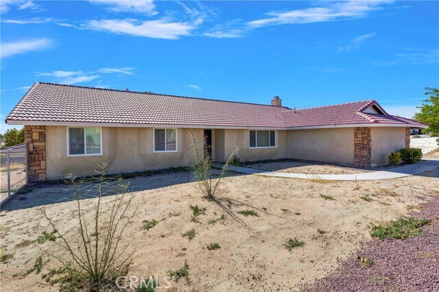 Foto del edificio - 26665 Lakeview Dr