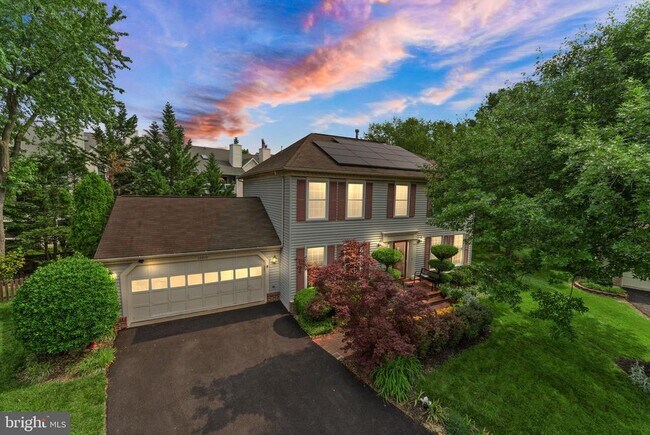 Foto del edificio - 12810 Mill Meadow Ct