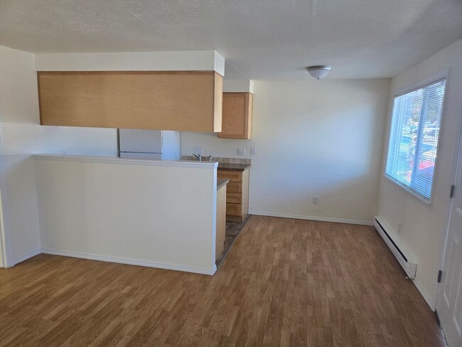 Building Photo - 326 Stanford Dr