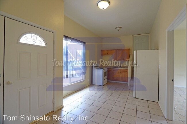 Building Photo - 94-49 Nawaakoa Pl