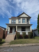 Building Photo - 103 N 7th St