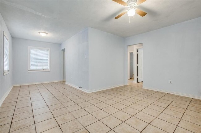Foto del edificio - 4113 McCart Ave