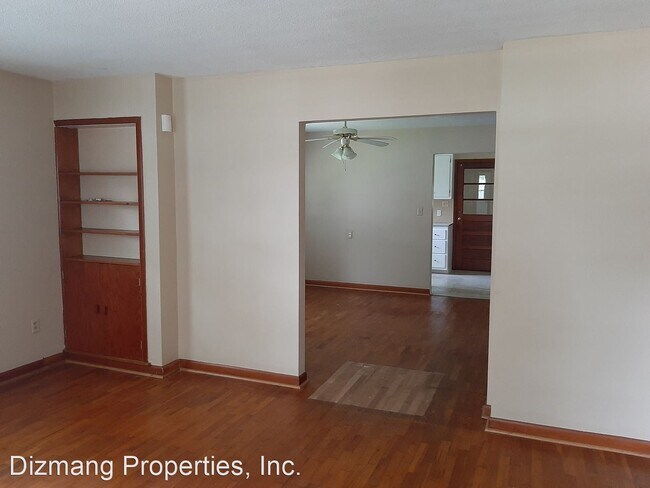 Building Photo - 2 br, 1 bath House - 833 W. Jean St