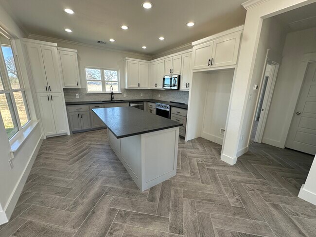 Foto del edificio - 116 McBryde Ln