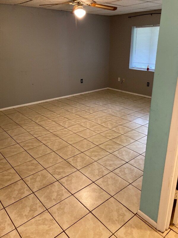 Foto del edificio - 215 Hammond Cir