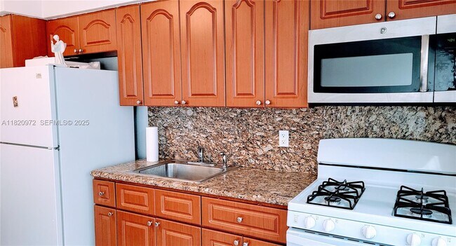 Foto del edificio - 524 Washington Ave