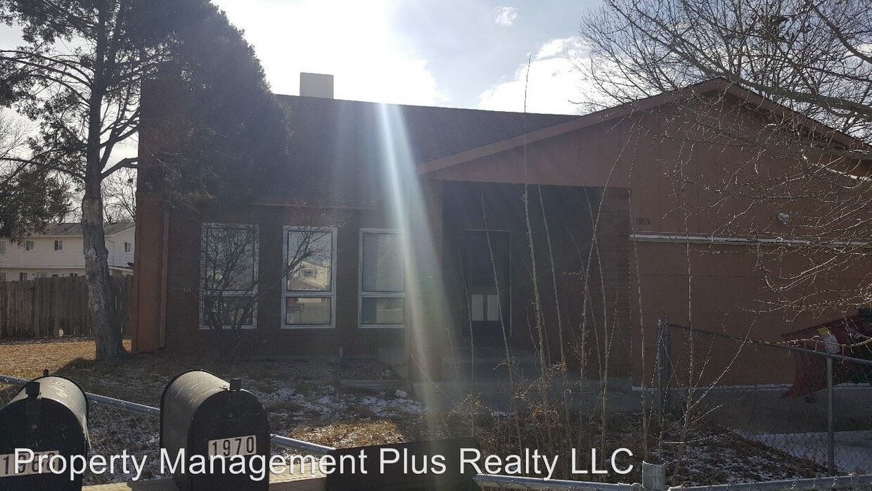 1965 Carr Ct, Longmont, CO 80501 House Rental in Longmont, CO