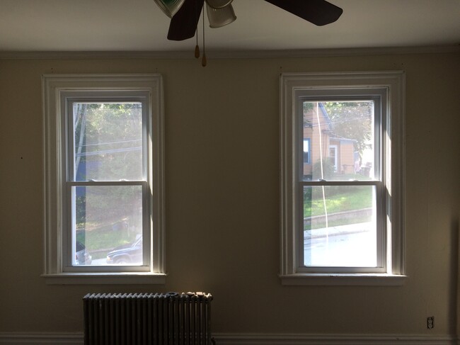 Dining room - 248 crystal ave