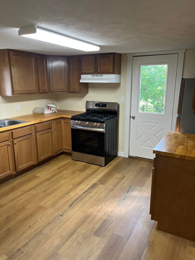 Foto del edificio - 417 N 23rd St