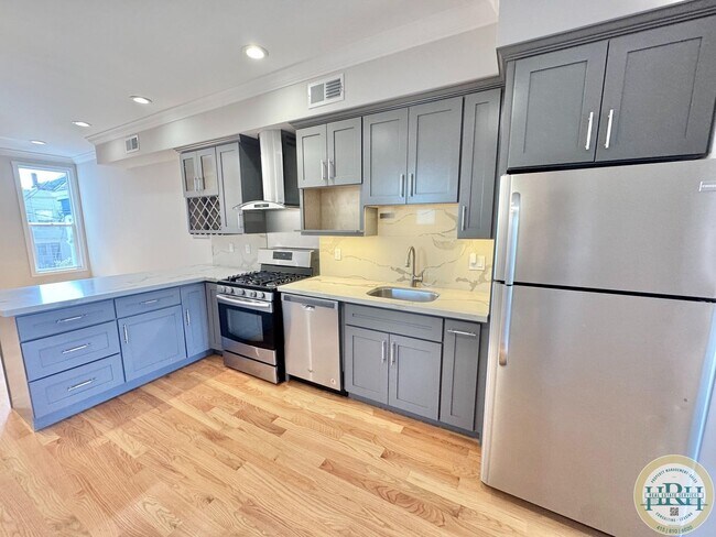Foto del edificio - Charming 2BR|2BA in the Heart of Richmond ...