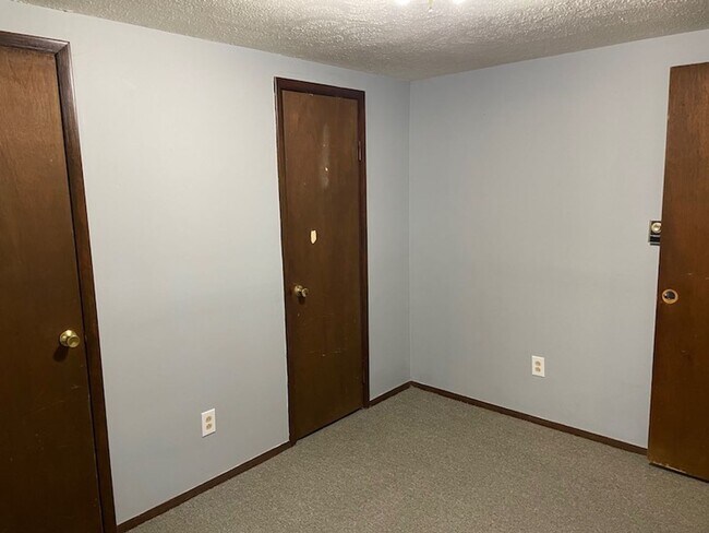 Foto del edificio - 238-242 W Elm St.