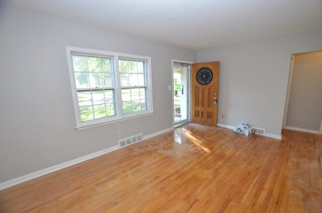 Foto del edificio - Cute Merle Hay Home!