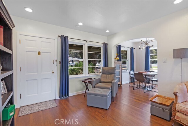 Foto del edificio - 4532 Edgewood Pl