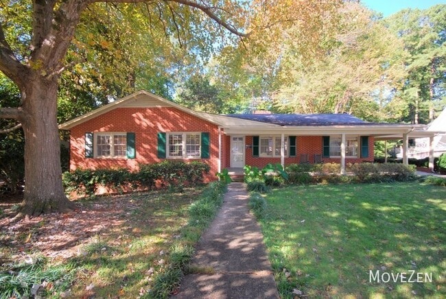 Building Photo - 318 S Harrison Ave Cary NC 27511 Large Lot...