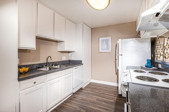 Mariposa Apartment Homes photo'