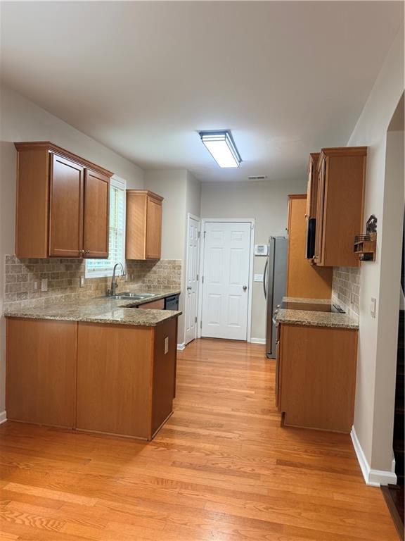 Building Photo - 2118 Newbury Oaks Dr