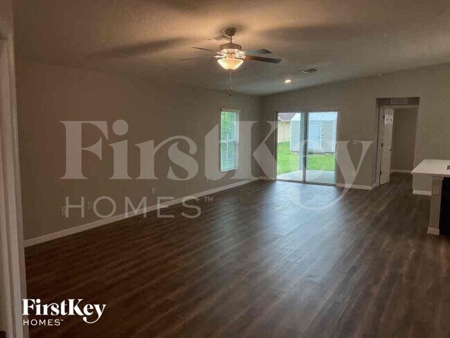 Foto del edificio - 1235 Desmond St