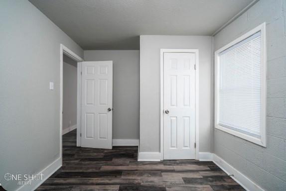 Building Photo - 526 E N 7th St