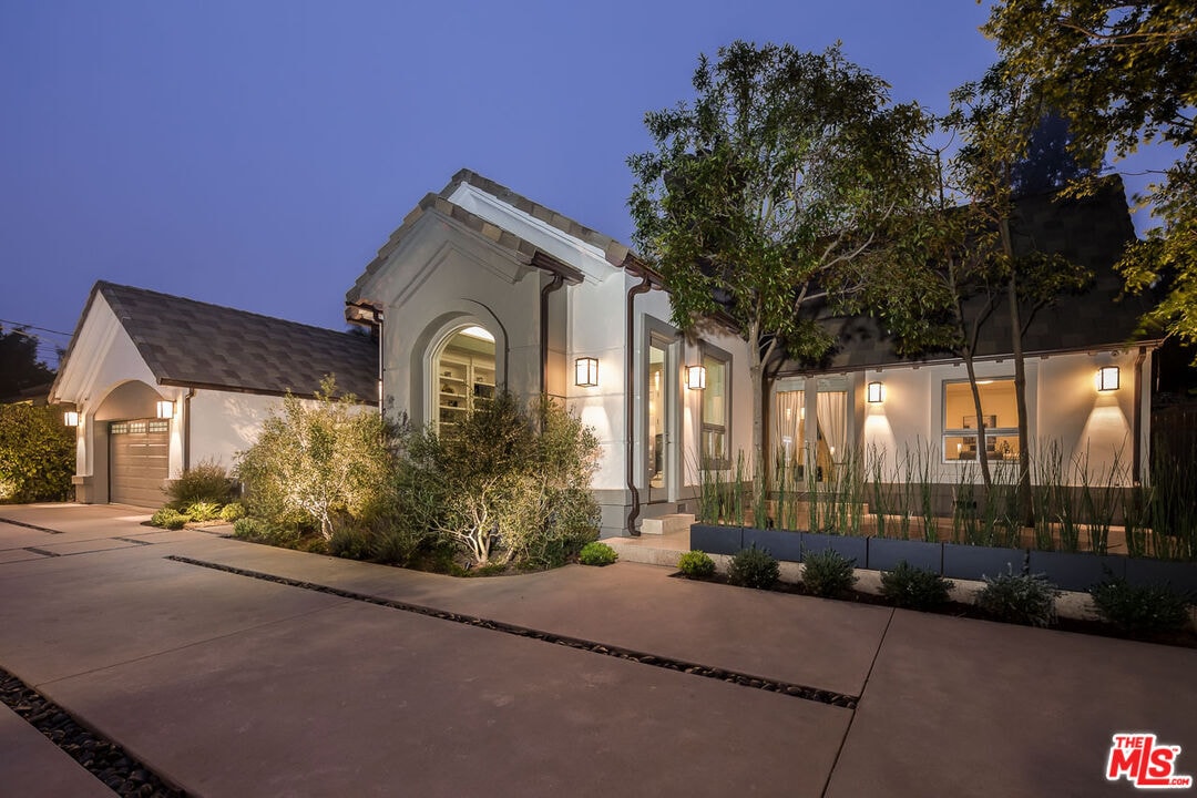 Foto principal - 210 S Westgate Ave