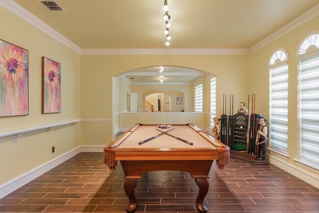Foto del edificio - 3187 Blue Oak Dr