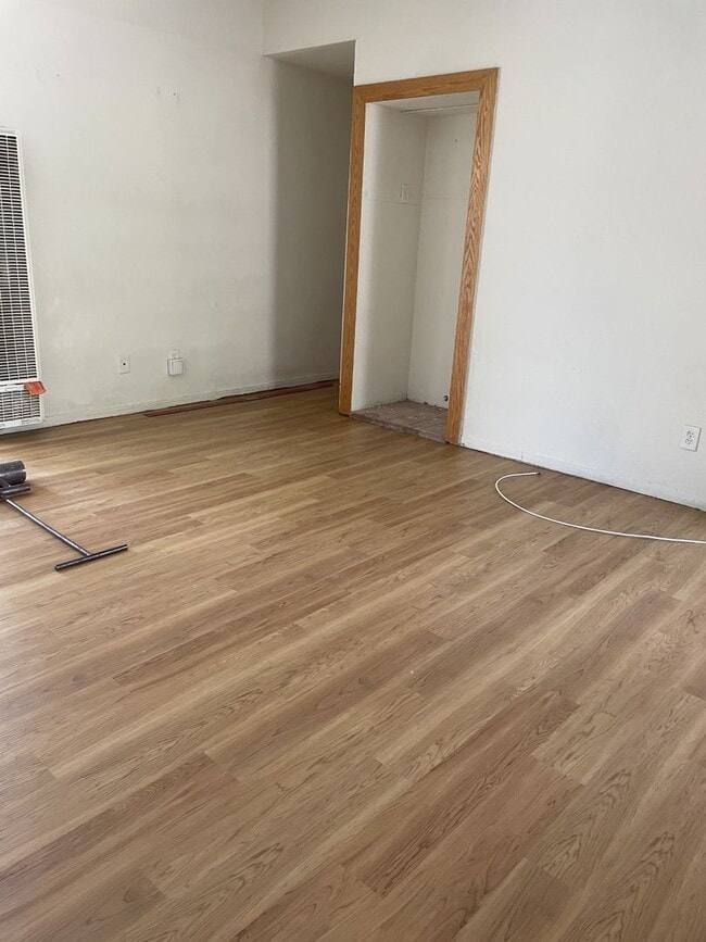 Building Photo - 3BD/2BA Single Family Home with POOL! –  $200 OFF FIRST MONTHS RENTS