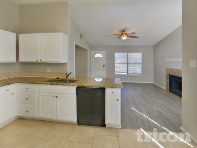 Building Photo - 6333 Village Club