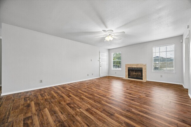 Foto del edificio - 9700 Leawood Blvd