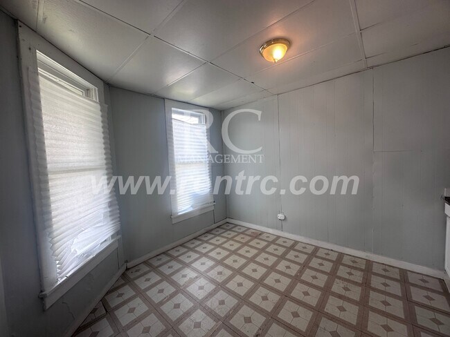 Foto del edificio - 1135 Jackson-