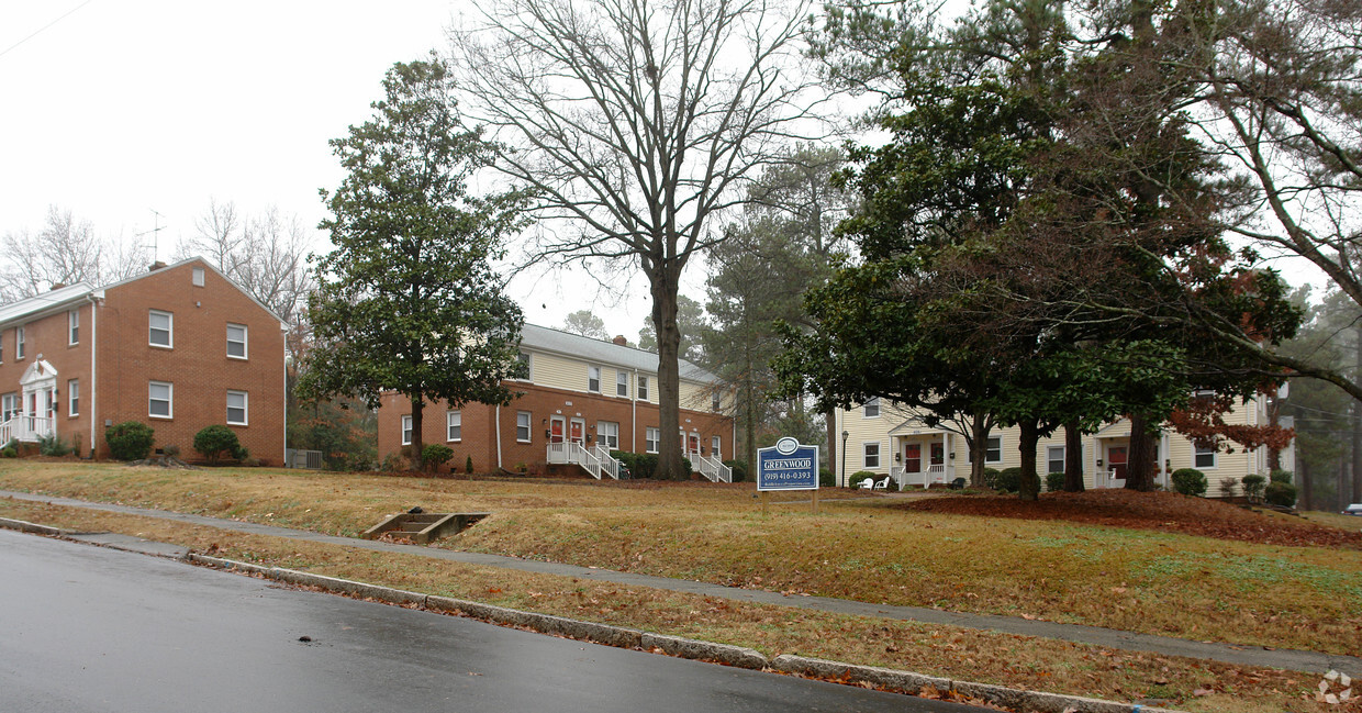 Building Photo - Greenwood Apartments