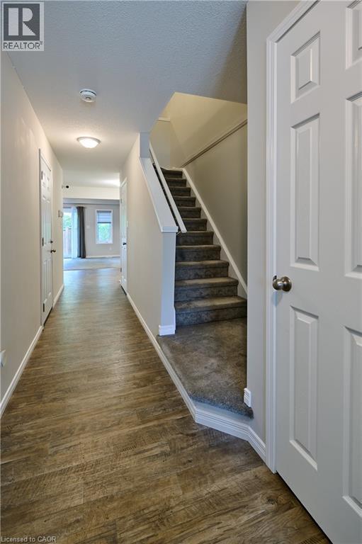 Building Photo - 50 Pinnacle Dr