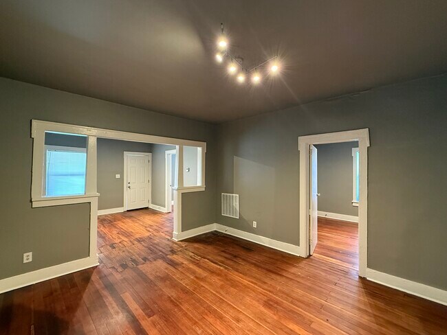 Foto del edificio - 2907 W Cameron St