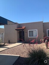 Building Photo - 9104 E Esperanza Dr