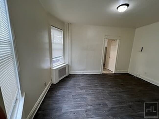 Building Photo - Cedar St Yonkers, NY