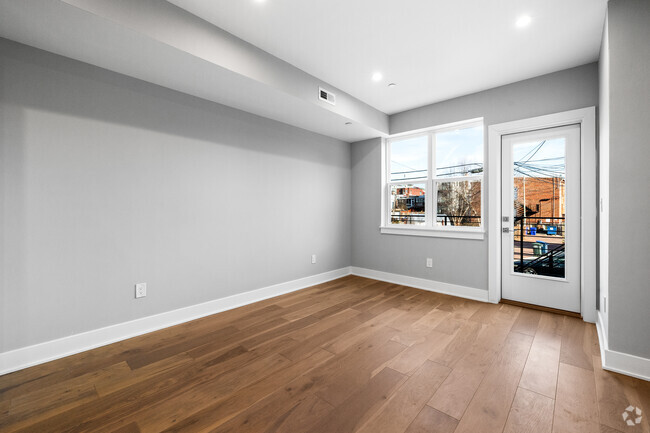 Studio - 655 SF - Living Room - 3315 11th St NW