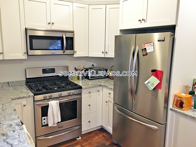 Foto del edificio - 249 Summer St