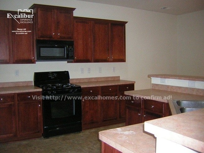 Building Photo - 2600 Suttles Dr SW