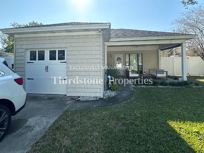 Photo - 928 9th Ave N House