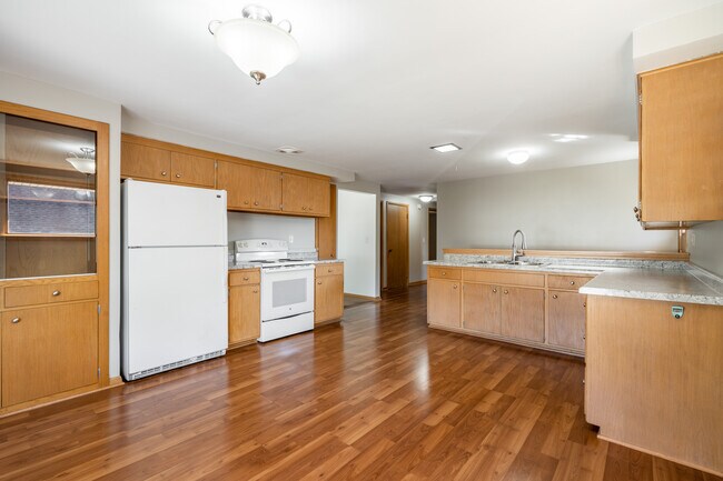 Foto del edificio - 2328 S 83rd St