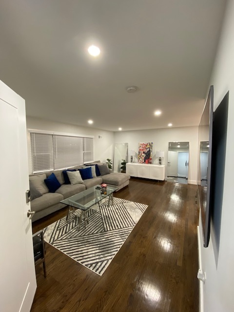 32 Henry St Unit Apt 1