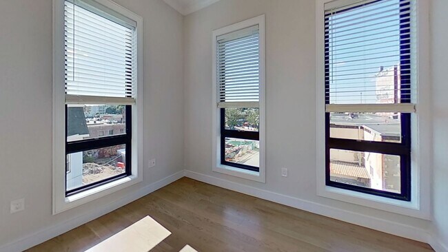 Building Photo - Allston Room Rental – Utilities + Cleaning...