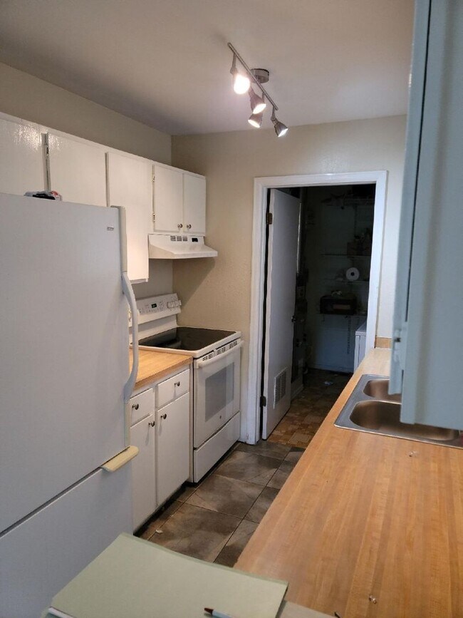 Foto del edificio - Charming 2-bedroom Boulder Condo