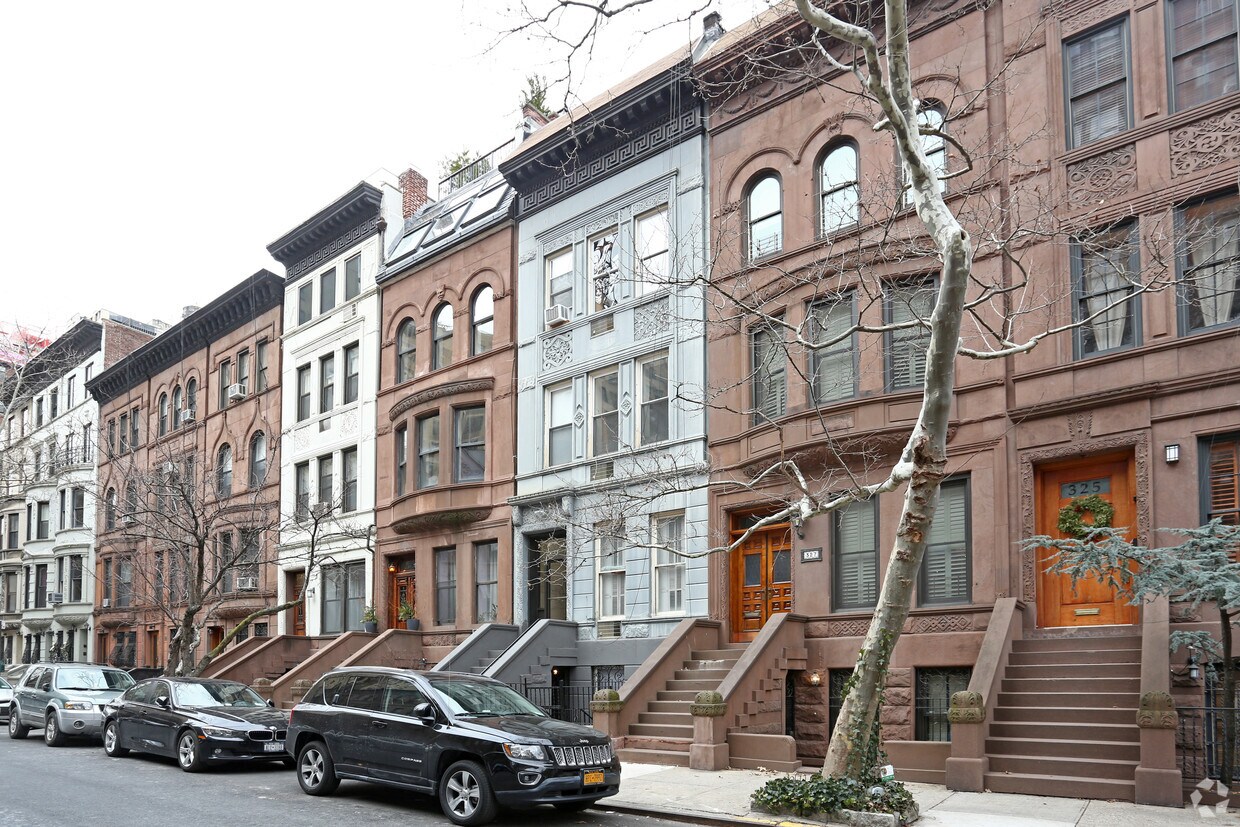 Foto del edificio - 329 W 84th St