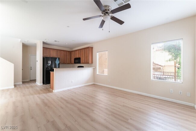 Foto del edificio - 8941 Glass Gallery Ct