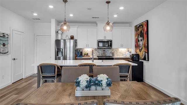 Foto del edificio - 3801 Rosemont Dr